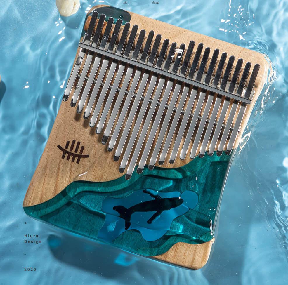 HLURU 21 Key Flat Board Kalimba Thumb Piano, C Major Beech + Epoxy Resin Single Board Arc Chamfering C Tone Finger Kalimba Instrument (Deep Sea Blue Whale) - HLURU.SHOP